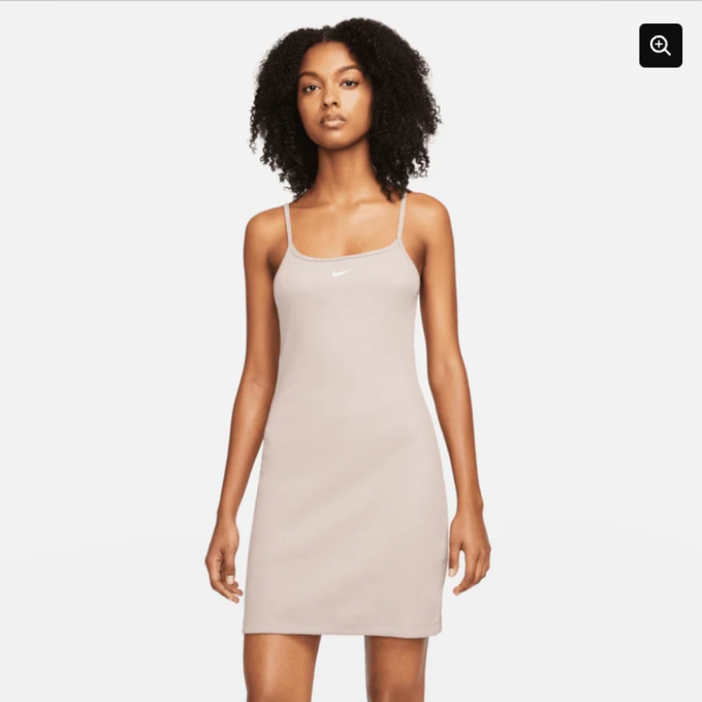 Nike NWT sportswear essential rib dress